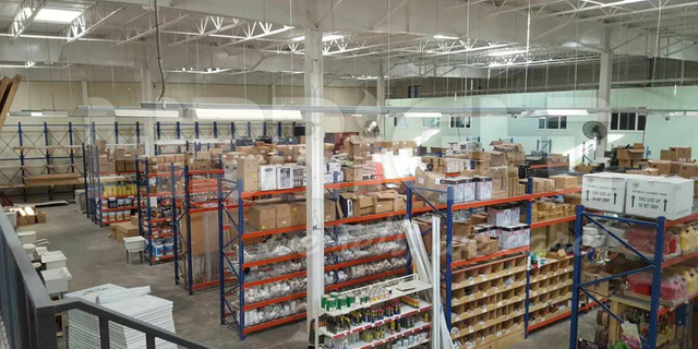 جامايكا هوم سنتر 3000m2 2016-06