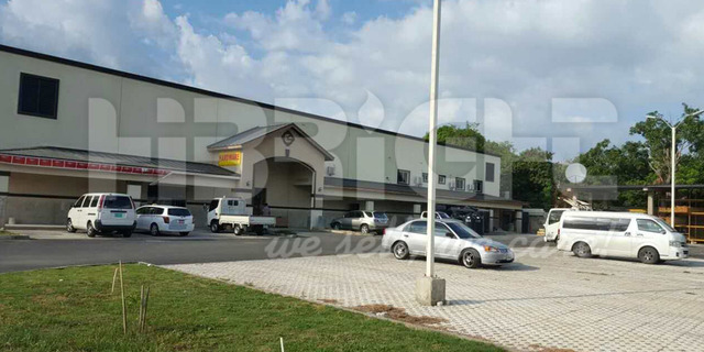 جامايكا هوم سنتر 3000m2 2016-08