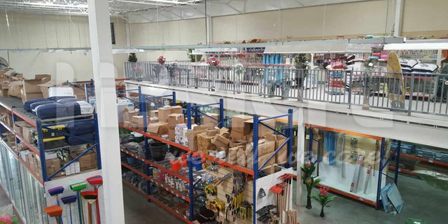 جامايكا هوم سنتر 3000m2 2016-07